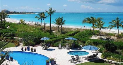 Oceanfront 2 BR Condo, Heart of Grace Bay Beach