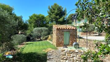 Enceinte de lâhĂ©bergement