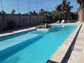 Piscine extérieure