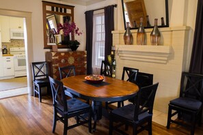 تناول الطعام