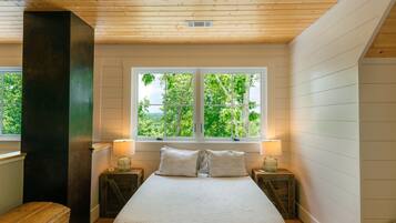 3 chambres, bureau, Wi-Fi gratuit, draps fournis