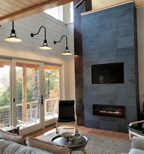 Interior - Awesome Home at Sky Hawk Ridge, a 185-Acre Refuge, ONE MILE to Buffalo River (St Joe)