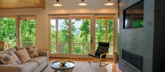 Nouvelle maison impressionnante à Sky Hawk Ridge ... Refuge de 185 acres sur la rivière Buffalo