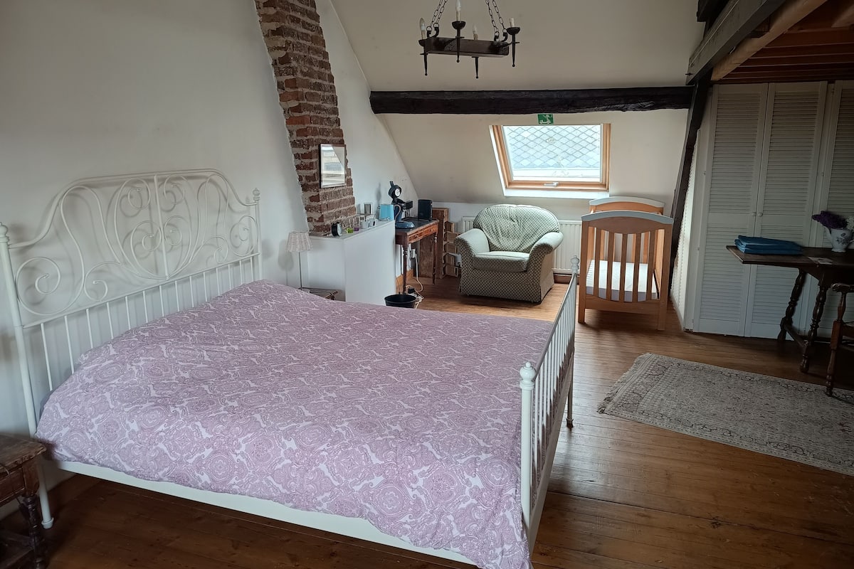 Chambre Double Supérieure, bain à remous | Décoration personnalisée, ameublement personnalisé, bureau