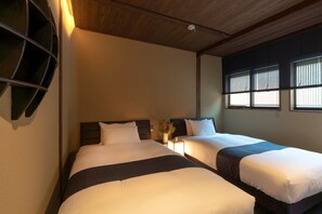 Private Vacation Home | 3 bedrooms, in-room safe, individually decorated, individually furnished - Hinaya Higashiyama (Kanazawa)