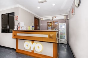 Reception - Super OYO 473 Comfort Hotel 2 (Klang)