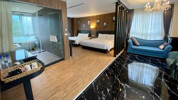 Desk, soundproofing, free WiFi