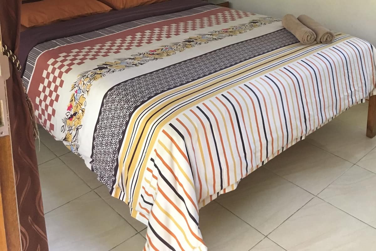 Superior kamer | Een bureau, een strijkplank/strijkijzer, gratis wifi, beddengoed