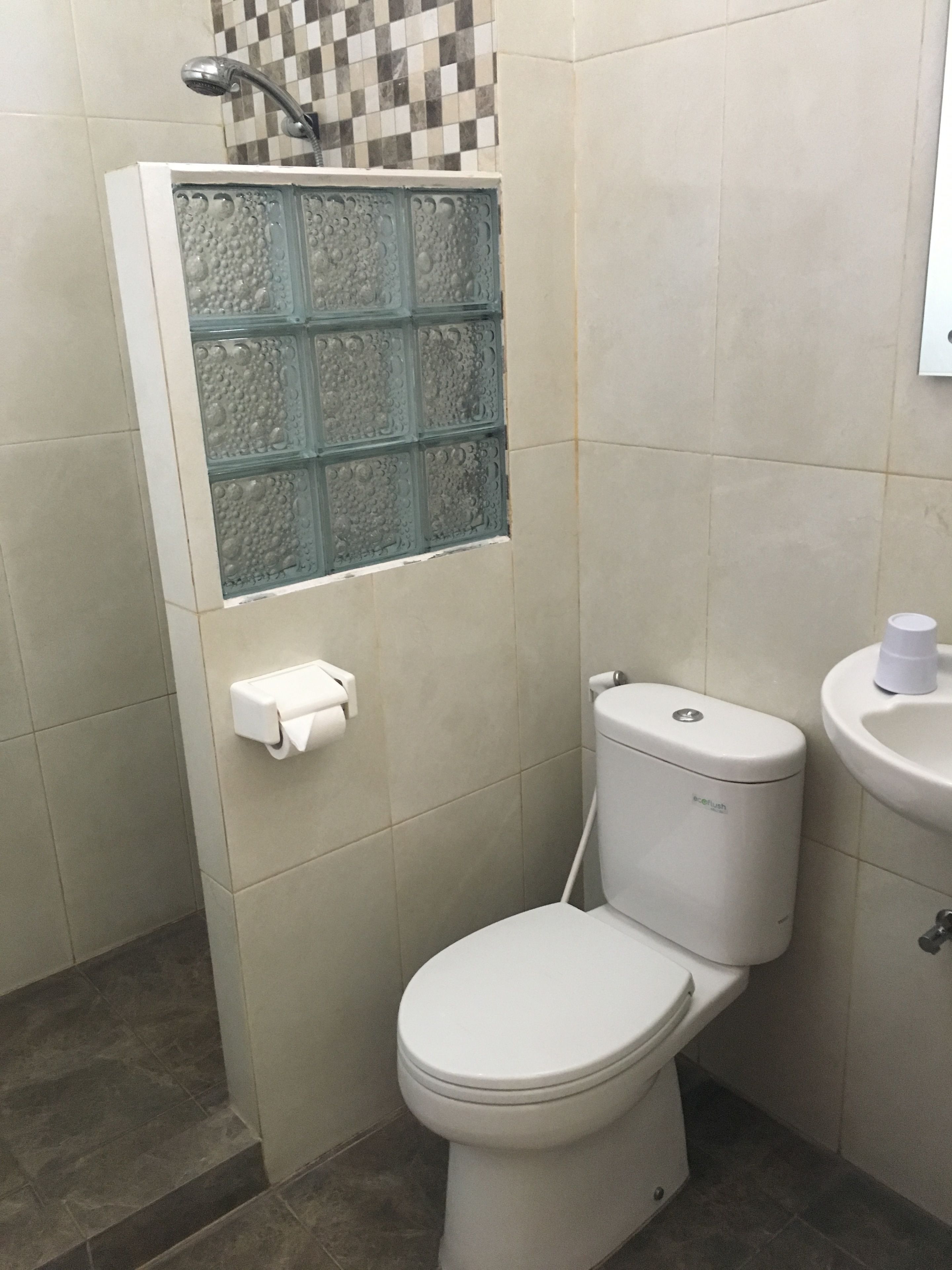 superior room | bathroom | shower, towels