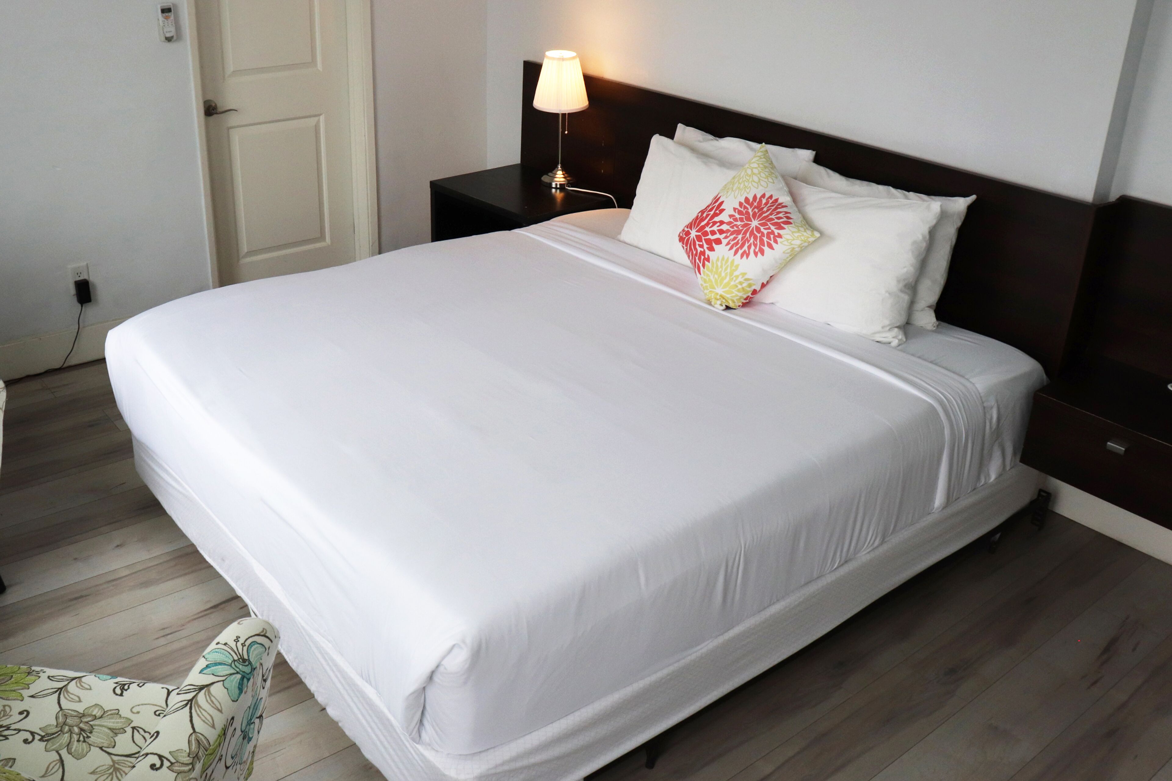 Foto - Hometel Suites