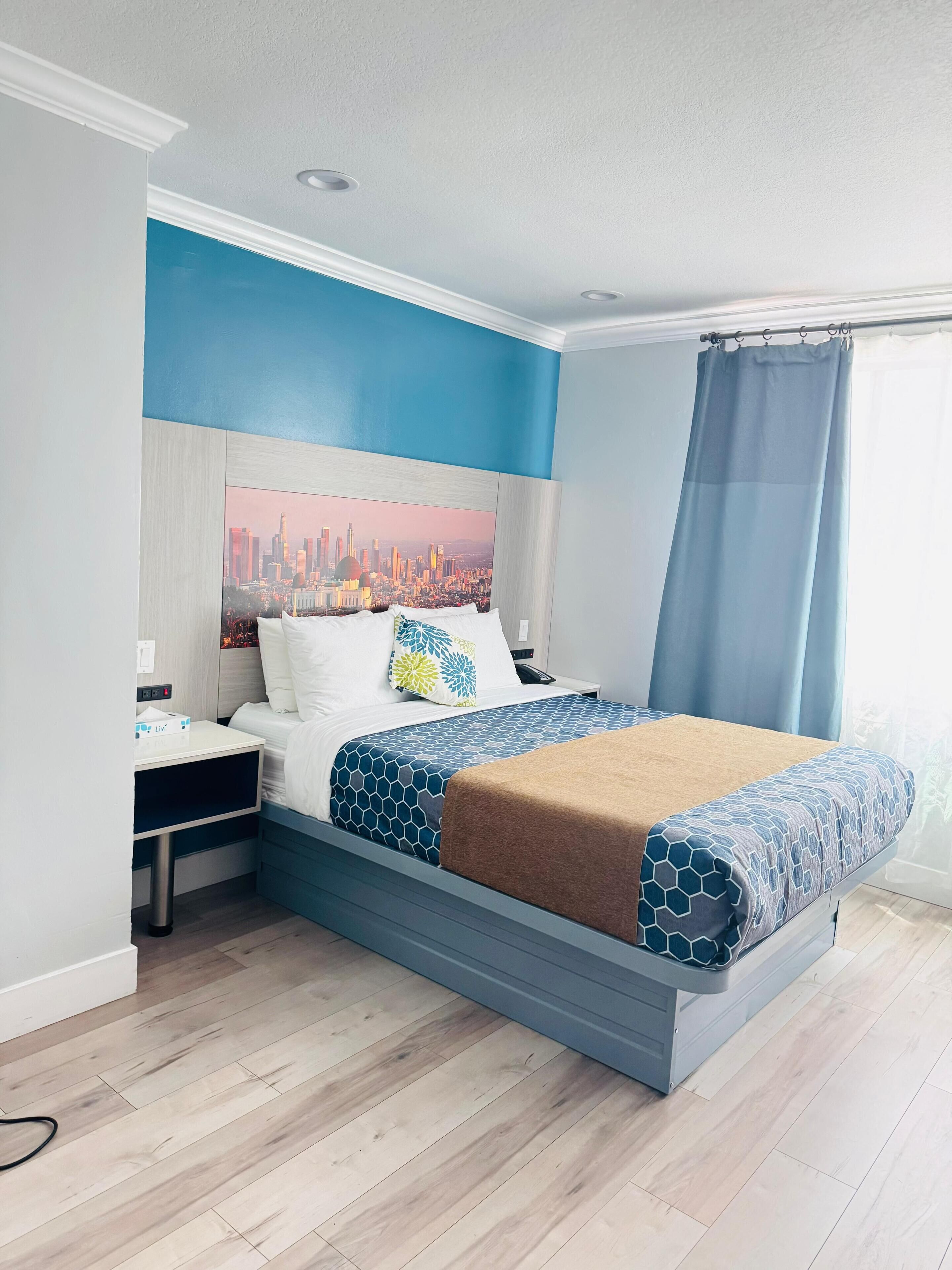 Foto - Hometel Suites