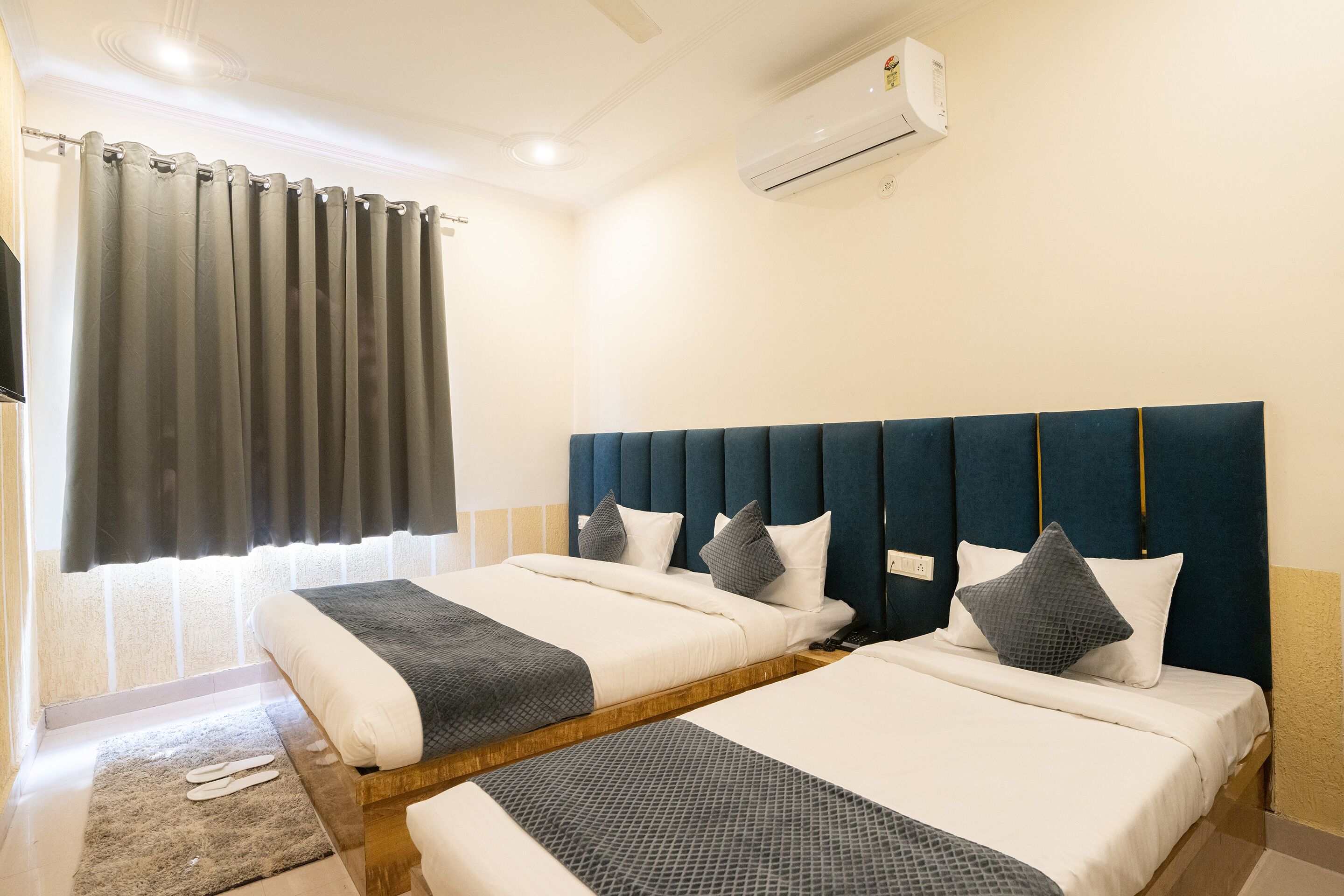 Foto - Moustache Agra