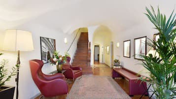 Sala de estar en el lobby