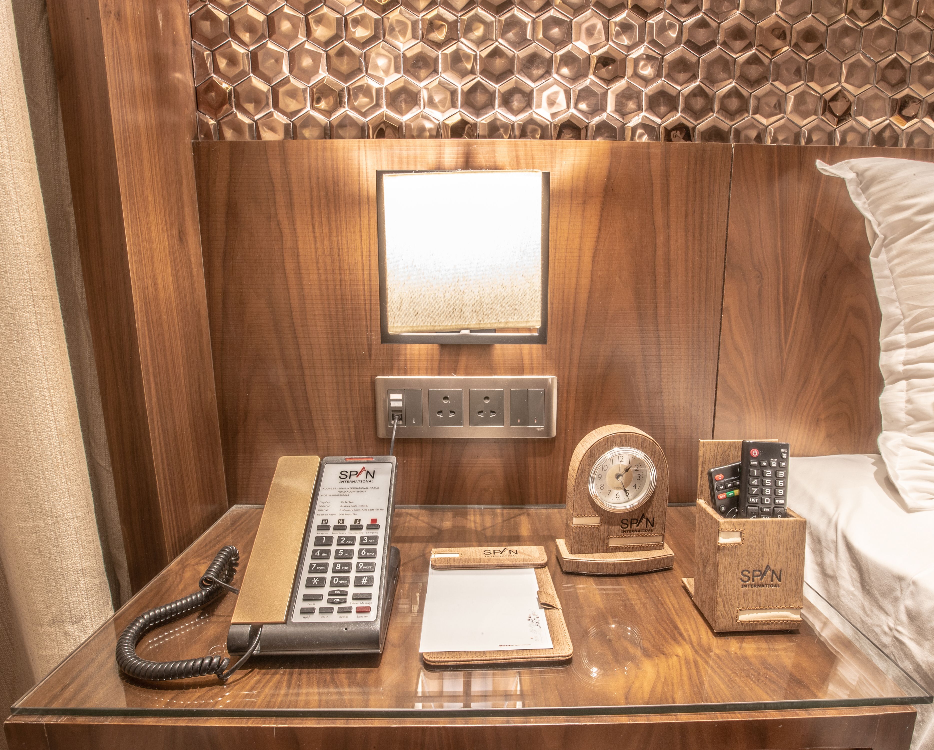 executive suite, accessible, city view | 1 bedroom, premium bedding, in-room safe, desk