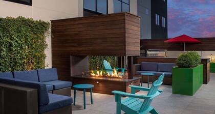 Tru by Hilton Nashville Downtown Convention Center