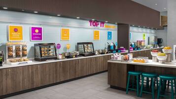 Free daily buffet breakfast