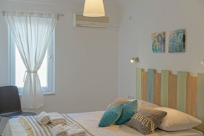 Apartment | 2 Schlafzimmer, Schreibtisch, Bügeleisen/Bügelbrett