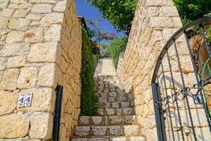 Property entrance - Mini Apartment (Kas)