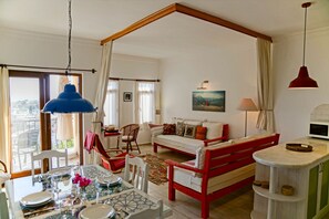 Apartment | Wohnzimmer | Flachbildfernseher