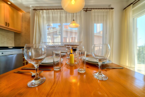 อพาร์ทเมนท์ | บริการอาหารในห้องพัก