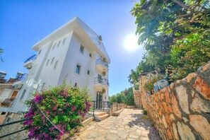 บริเวณภายนอก