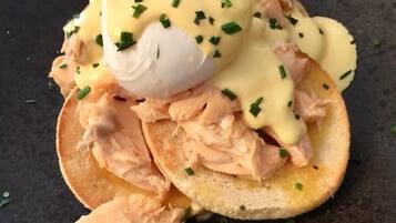 Daily cooked-to-order breakfast for a fee