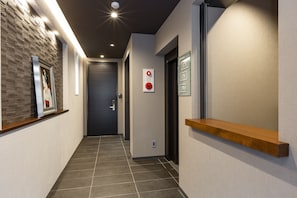 Hallway - kyonoyado EN (Kyoto)