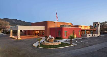 Hotel Don Fernando de Taos, Tapestry Collection by Hilton
