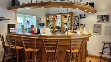 Bar (in der Unterkunft)