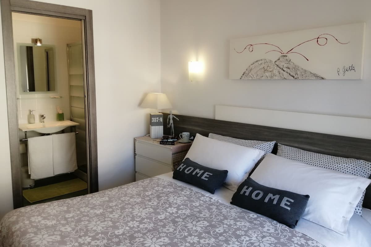 Camera doppia, balcone | Biancheria da letto di alta qualità, copriletto in piuma