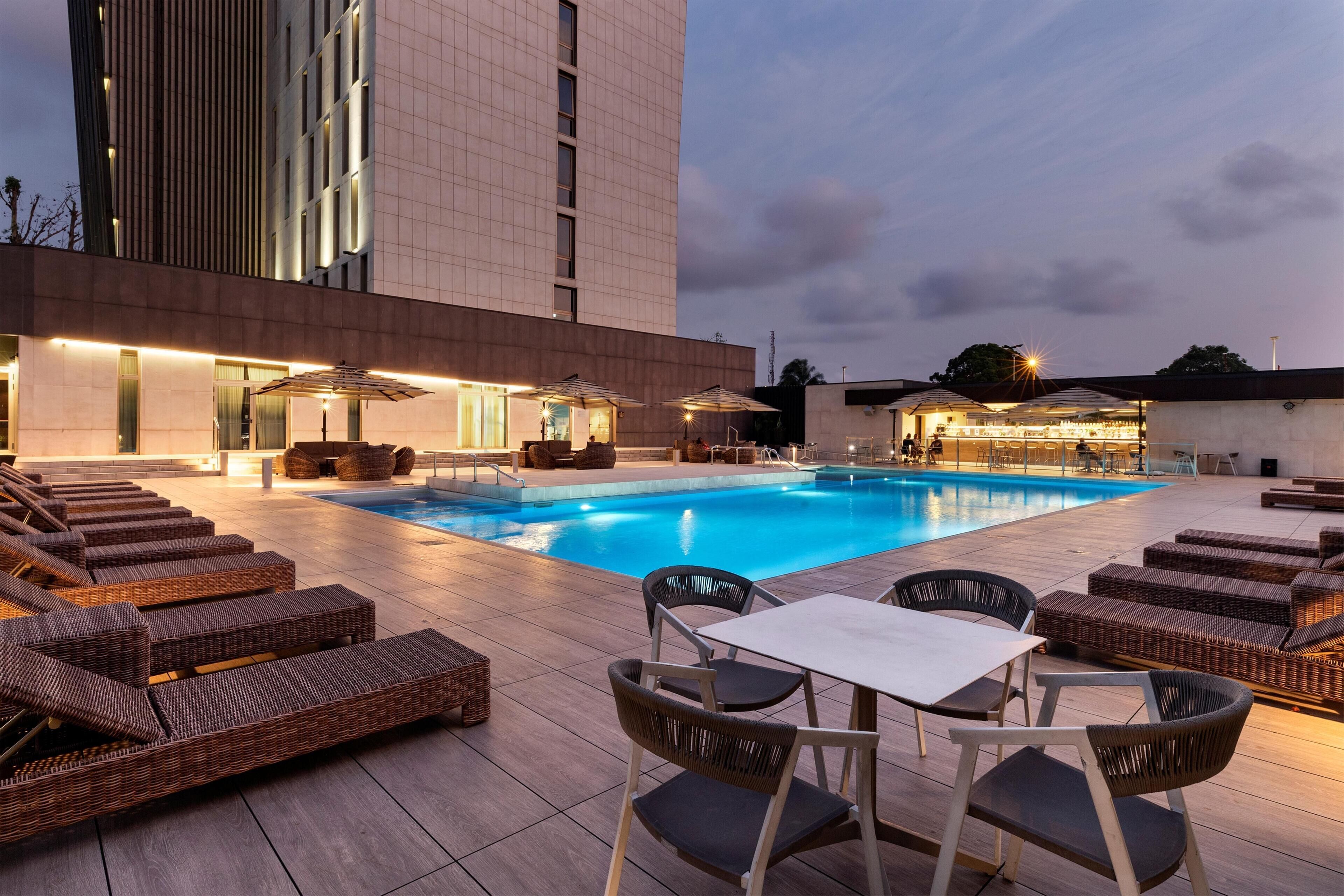 Outdoor pool, pool loungers