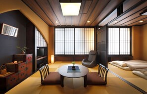 Chambre Tradition, non-fumeurs, salle de bains privée (Superior Japanese Style,PrivateShower) | Coffres-forts dans les chambres, Wi-Fi gratuit, draps fournis