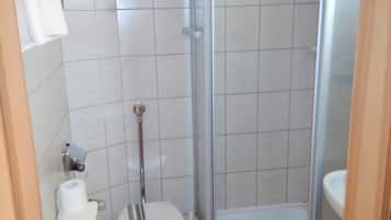 Standard Double Room | Bathroom | Shower, hair dryer, towels
