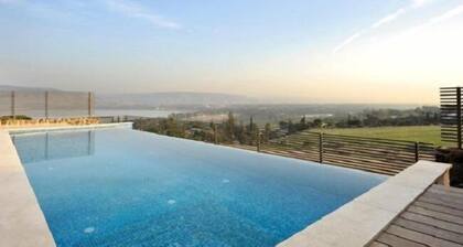 Tal Kinneret