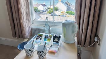 Double or Twin Room, Sea View (Room 7 2nd Floor) | Individually decorated, individually furnished, free WiFi, bed sheets