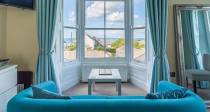 Rooms at The Highcliffe