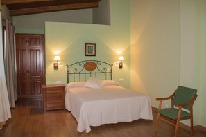 双人房 | 熨斗/熨衣板、免费婴儿床、折叠床/加床（额外收费）、免费 WiFi