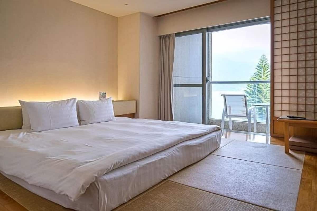 In-room safe, blackout curtains, iron/ironing board, free WiFi
