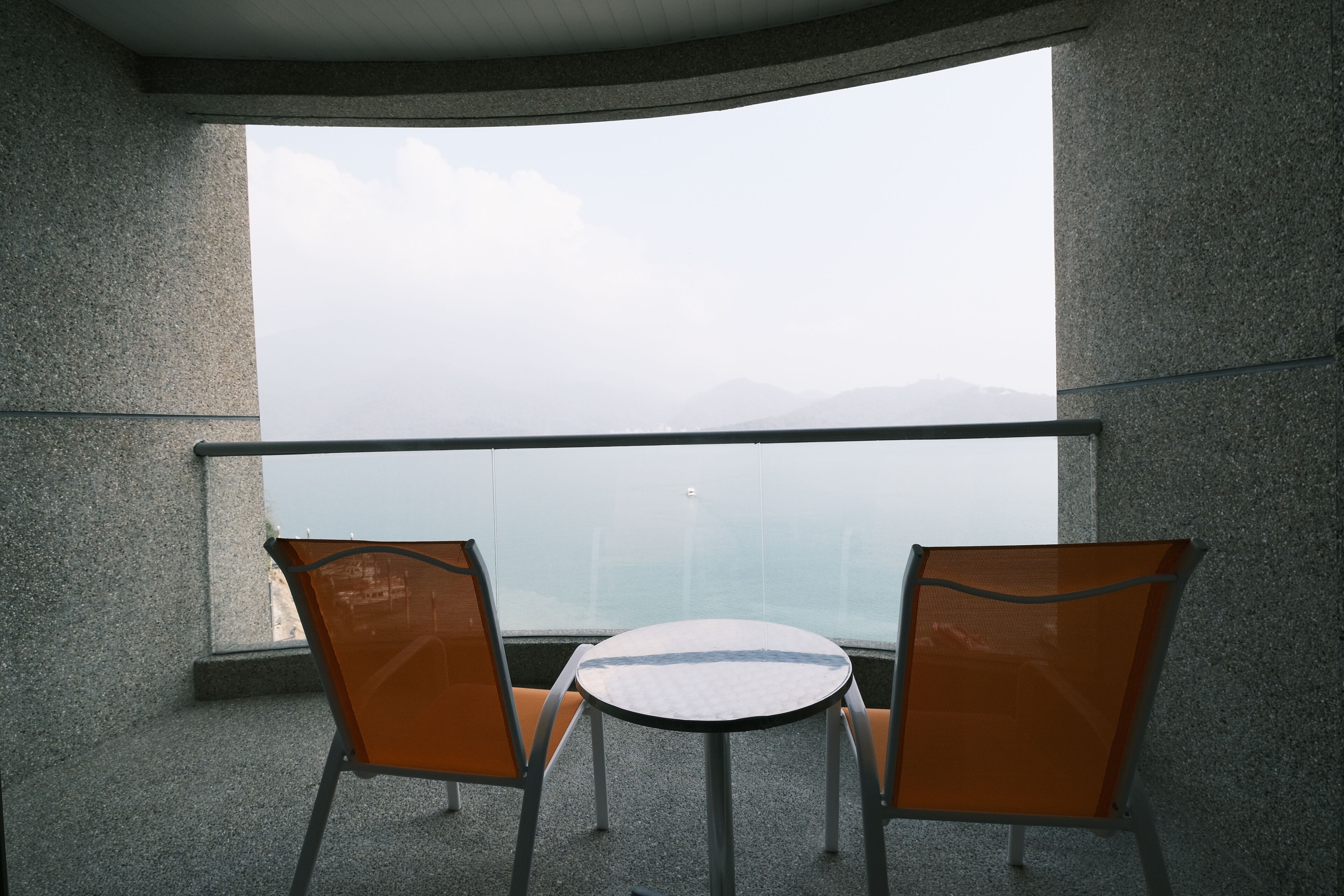 executive room | in-room safe, blackout curtains, iron/ironing board, free wifi