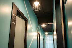 Hallway - Vibrant Hostel (Kota Kinabalu)