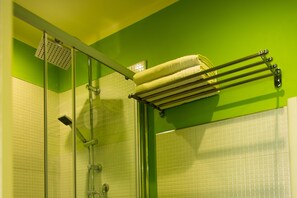 Douche de la salle de bain