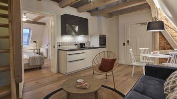 Comfort-lejlighed - ikke-ryger | Privat køkken | Køleskab, kogeplade