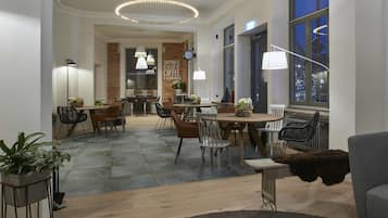 Ruang Istirahat Lobi