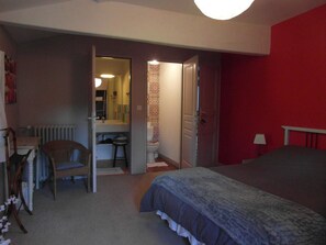 Doppelzimmer (Johanna) | Bügeleisen/Bügelbrett, kostenlose Babybetten, Zustellbetten