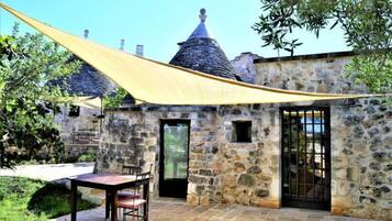 Traditioneel appartement, 2 slaapkamers, kitchenette, uitzicht op tuin | Terras