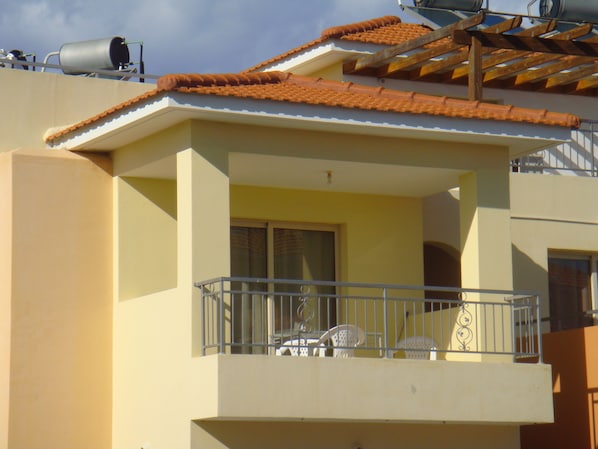 Front of property - Aegina Apartment (Paralimni)