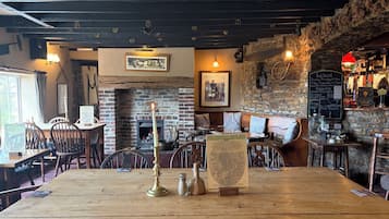 Bar (på overnatningsstedet)