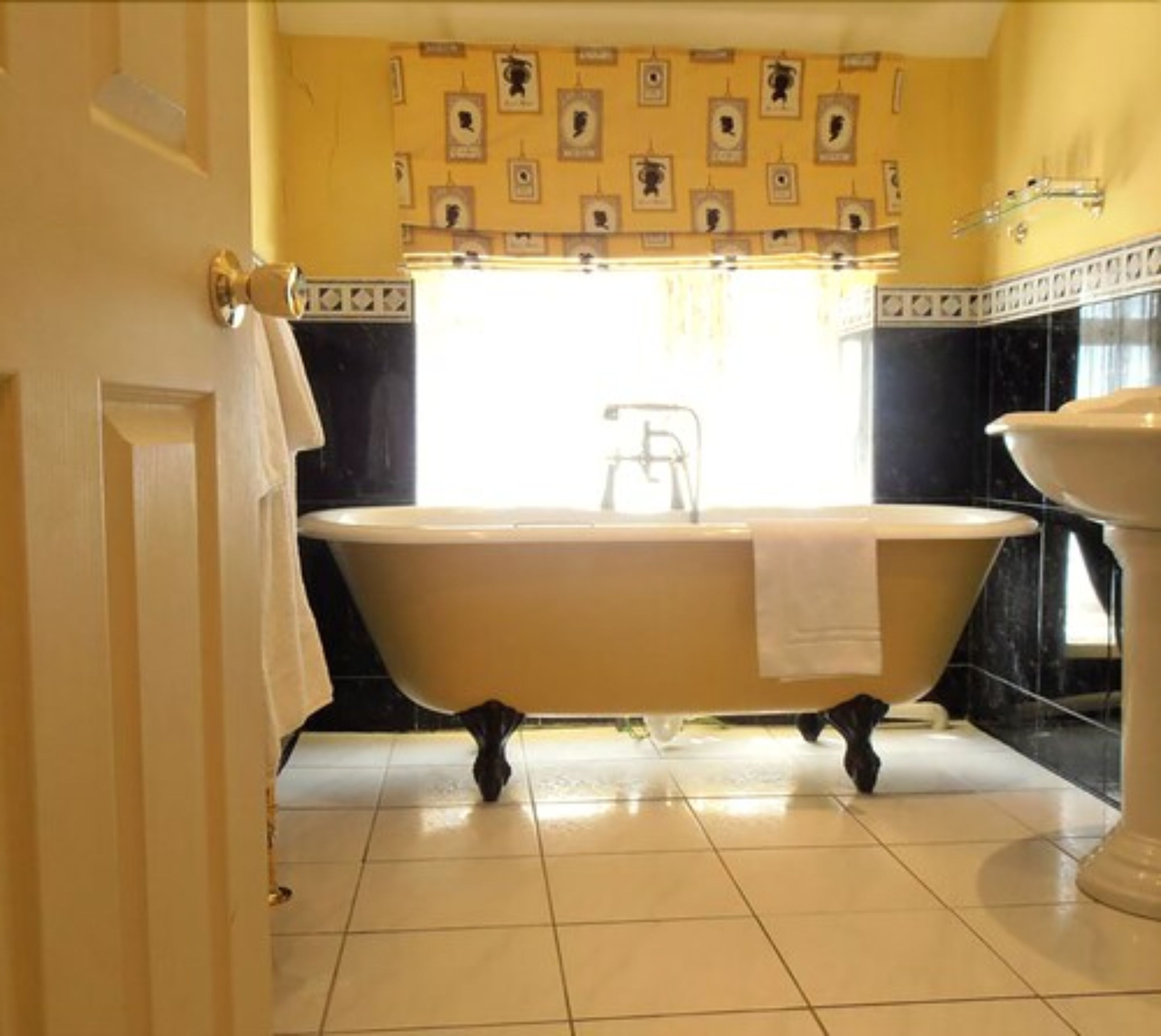 superior double or twin room (room 1) | bathroom | combined shower/bathtub, free toiletries, hair dryer, towels