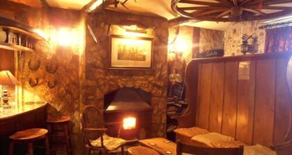Hunters Rest Inn