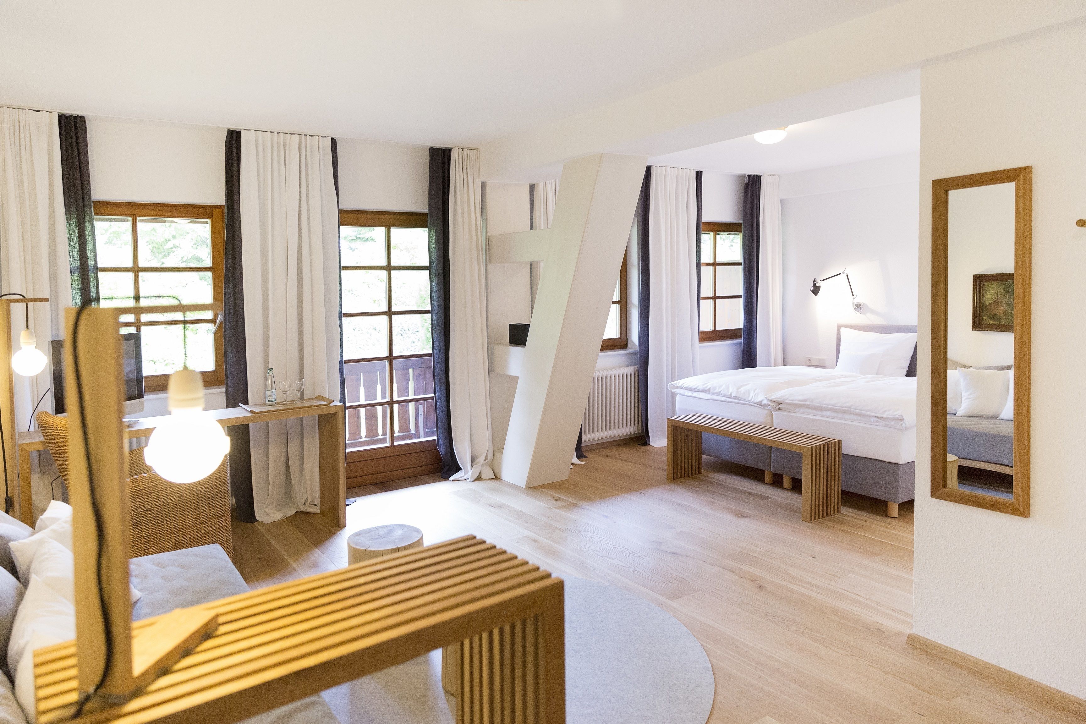 junior suite | 1 bedroom, hypo-allergenic bedding, individually decorated